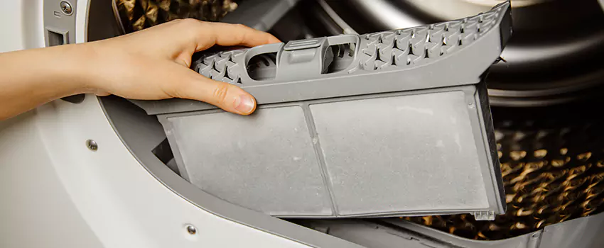 Signs Of A Clogged Dryer Lint Trap in Longview, Texas
